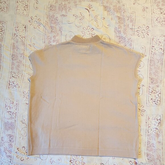 Mondi vintage knit shell from Germany - Picture 3 of 4